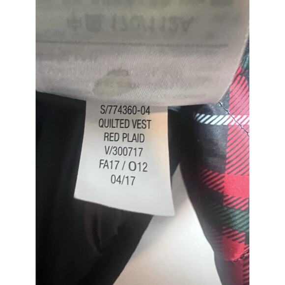 Old Navy Womens Red Plaid Quilted Puffer Vest Size XL Black Velvet Trim Gold Zip - Picture 6 of 8